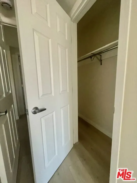 7045 Hawthorn Avenue #203 Los Angeles, CA 90028