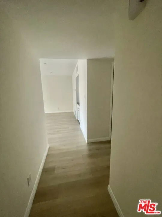 7045 Hawthorn Avenue #203 Los Angeles, CA 90028