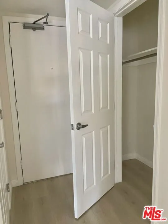 7045 Hawthorn Avenue #203 Los Angeles, CA 90028