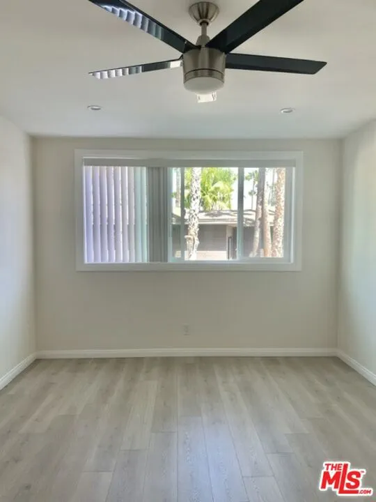 7045 Hawthorn Avenue #203 Los Angeles, CA 90028