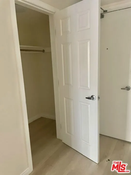 7045 Hawthorn Avenue #203 Los Angeles, CA 90028