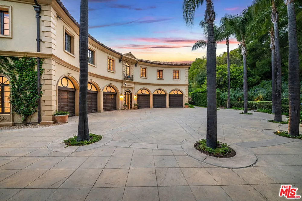 70 Beverly Parkway Beverly Hills, CA 90210