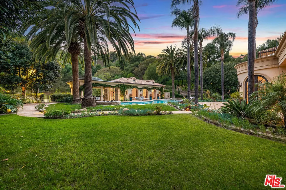 70 Beverly Parkway Beverly Hills, CA 90210