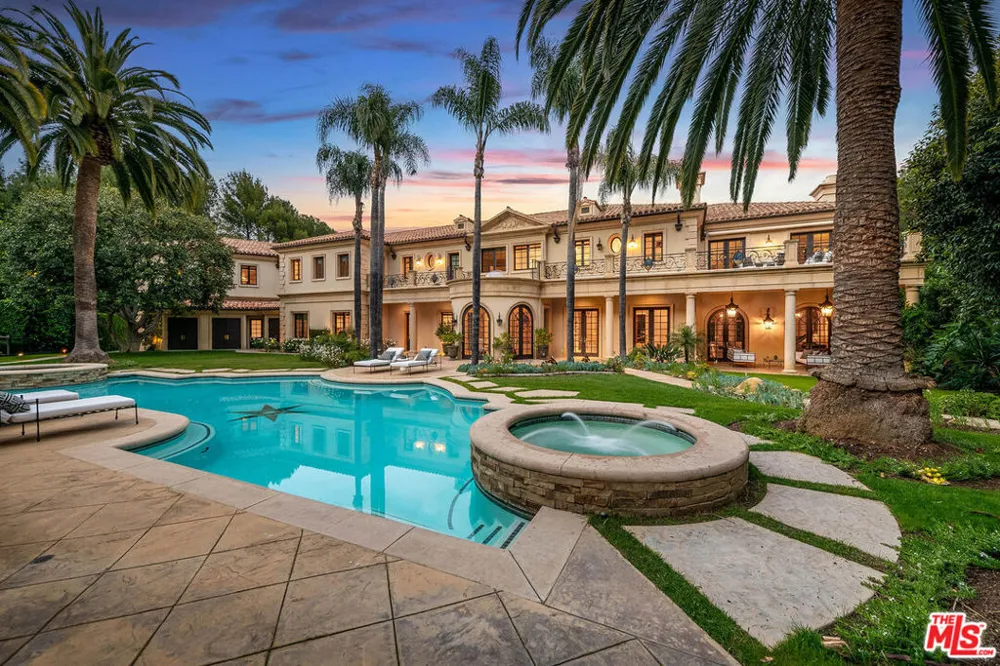 70 Beverly Parkway Beverly Hills, CA 90210