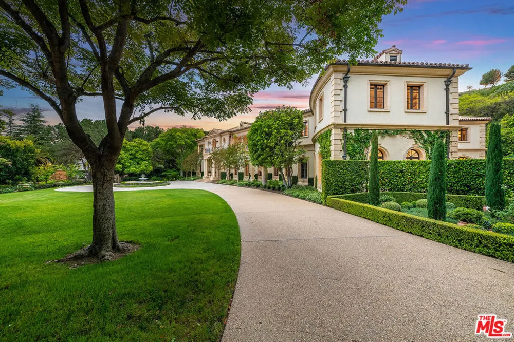 70 Beverly Parkway Beverly Hills, CA 90210