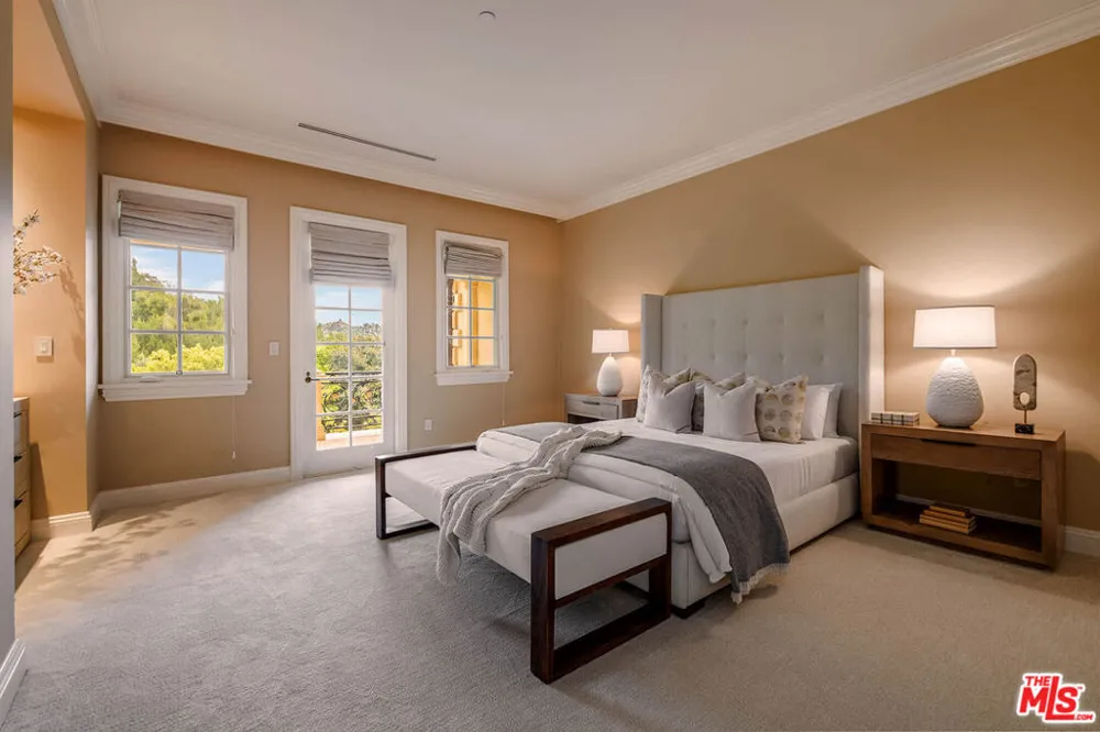 70 Beverly Parkway Beverly Hills, CA 90210
