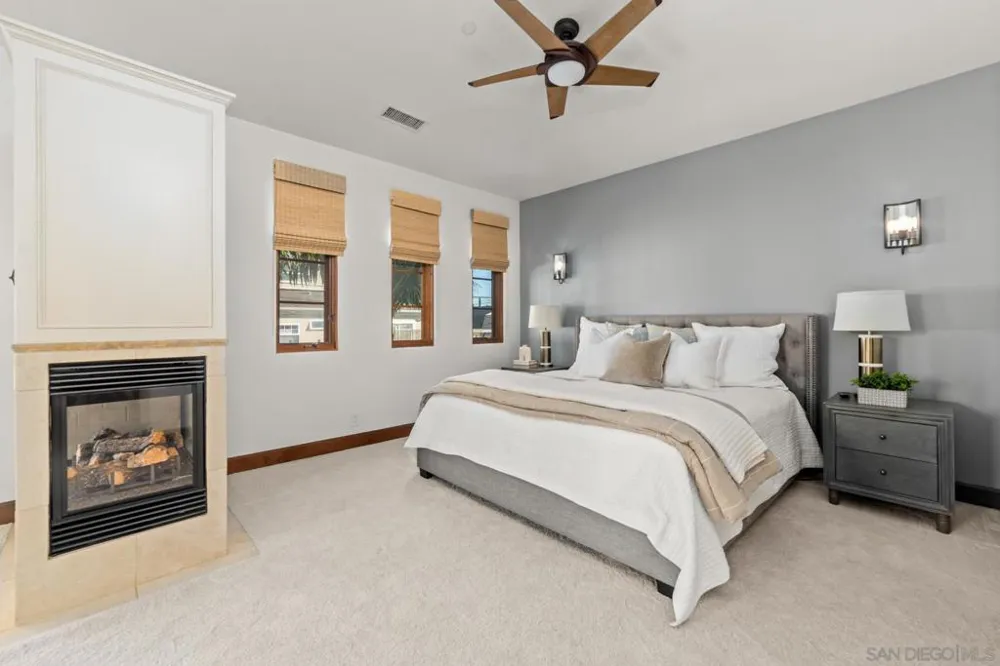 937 F Ave Coronado, CA 92118