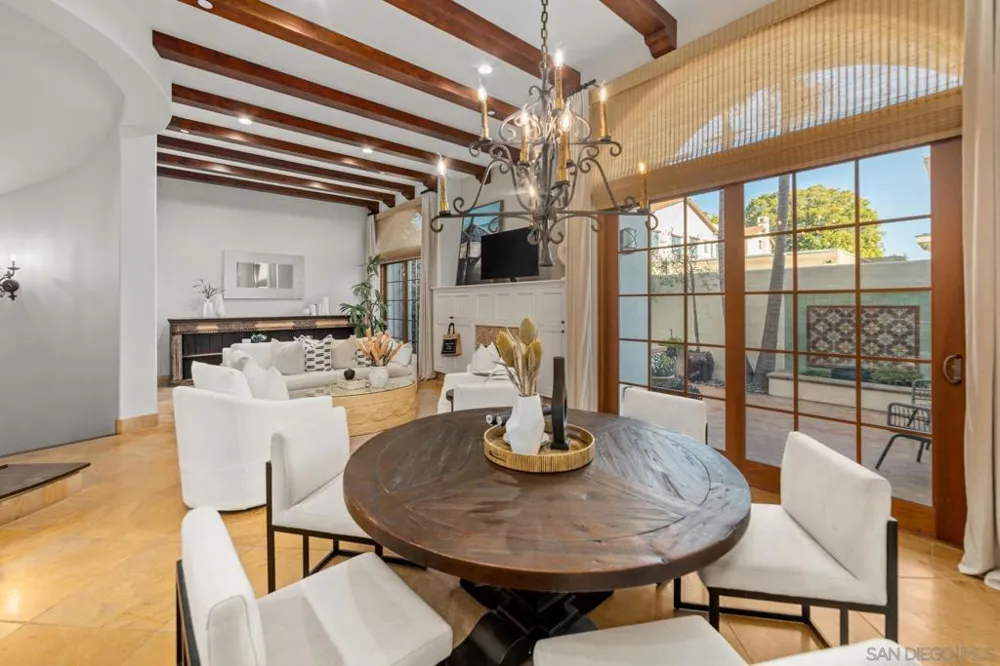 937 F Ave Coronado, CA 92118