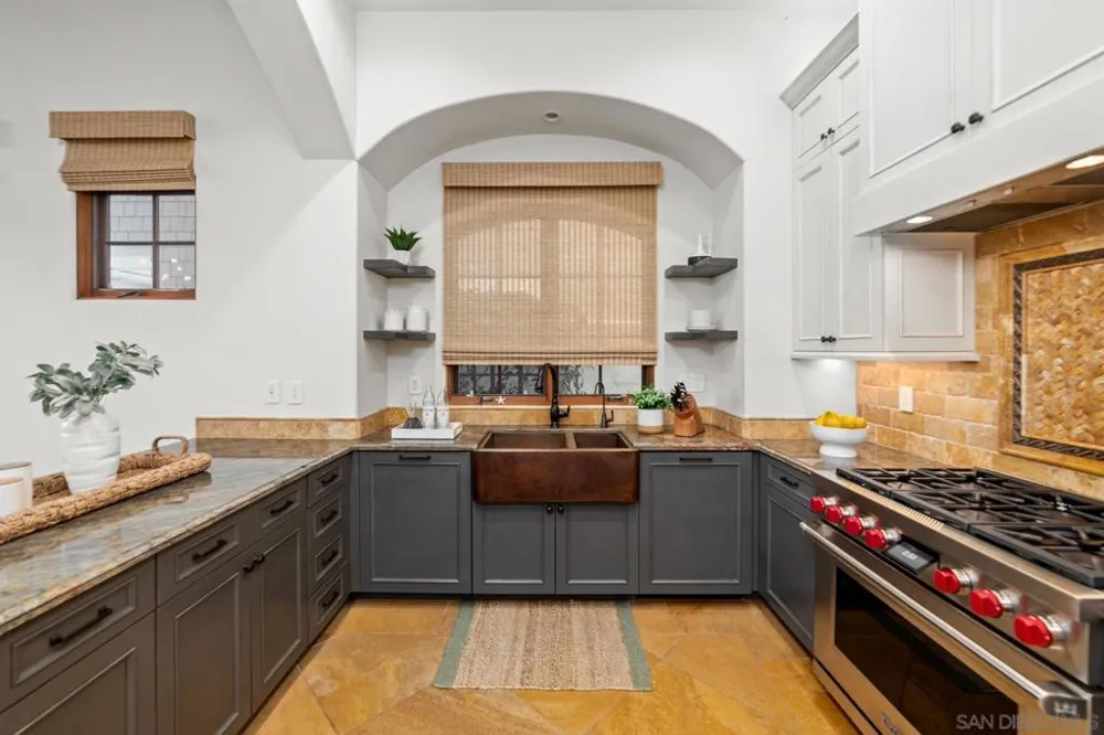 937 F Ave Coronado, CA 92118