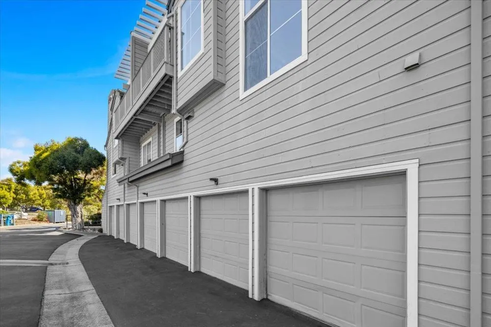 473 Cork Harbour Circle #F Redwood City, CA 94065