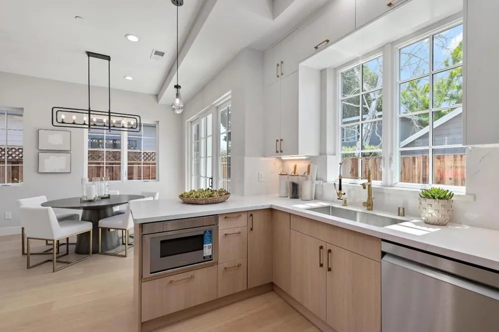 703 Partridge Avenue Menlo Park, CA 94025