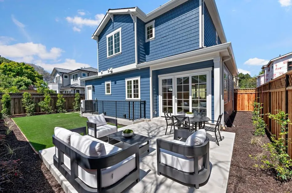 703 Partridge Avenue Menlo Park, CA 94025