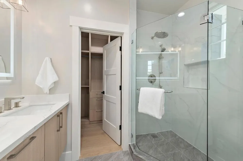 703 Partridge Avenue Menlo Park, CA 94025