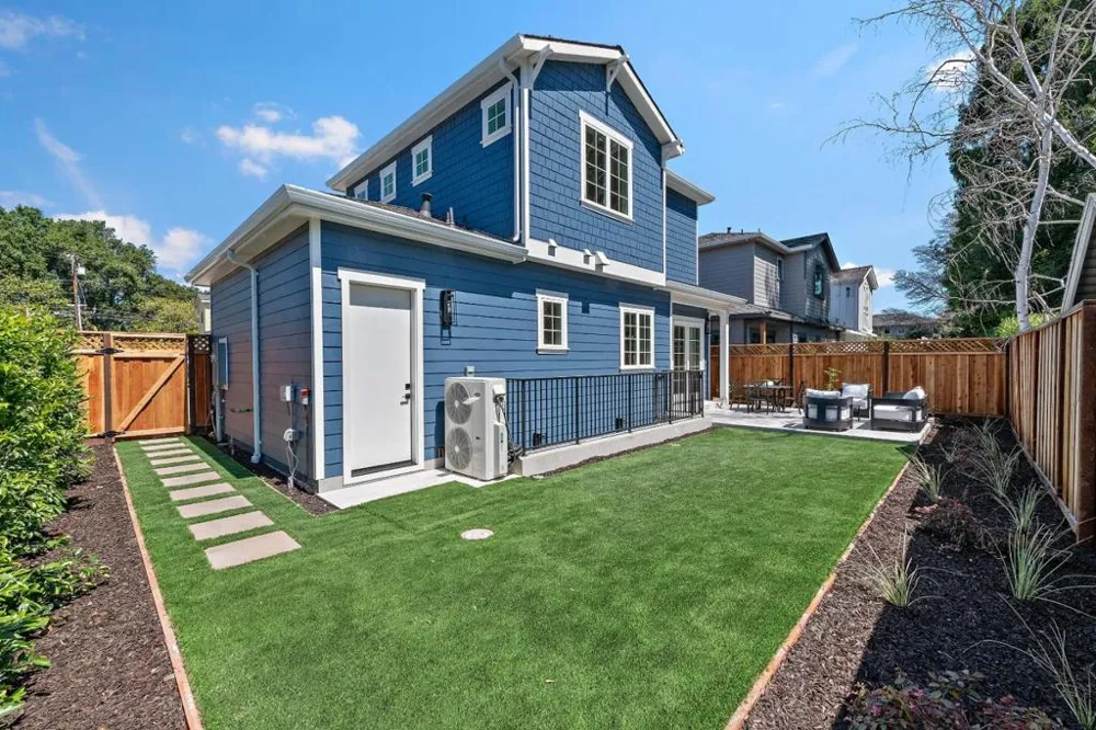 703 Partridge Avenue Menlo Park, CA 94025