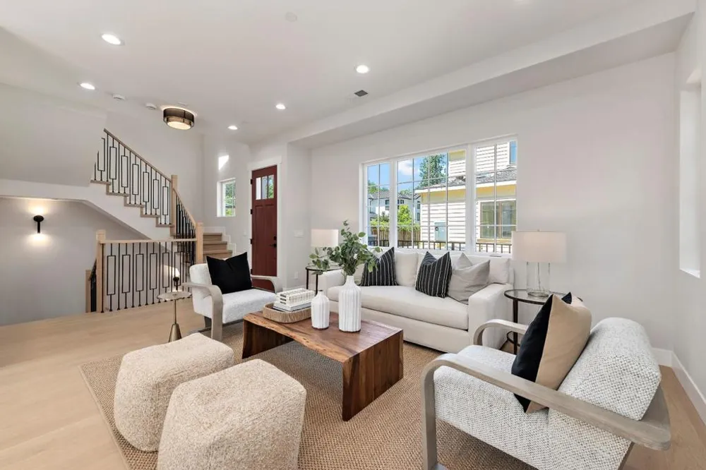 703 Partridge Avenue Menlo Park, CA 94025
