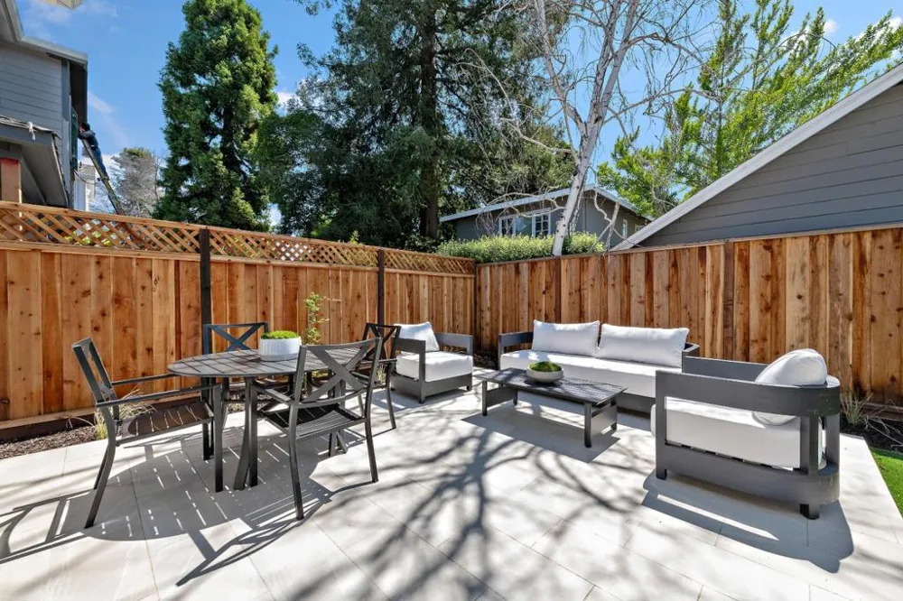 703 Partridge Avenue Menlo Park, CA 94025