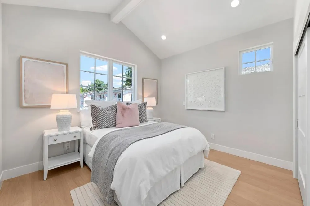 703 Partridge Avenue Menlo Park, CA 94025