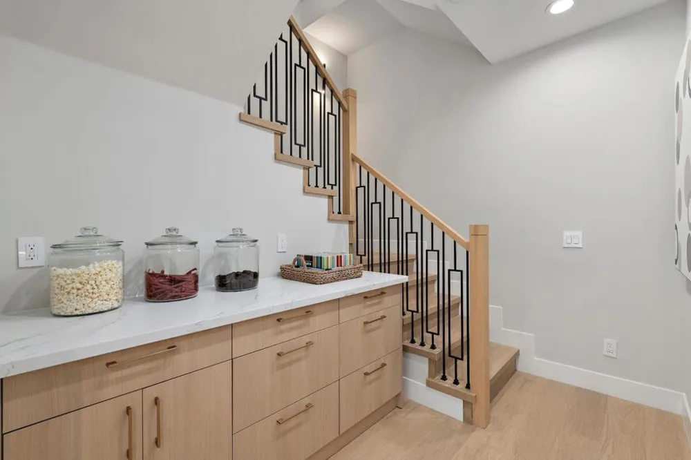 703 Partridge Avenue Menlo Park, CA 94025