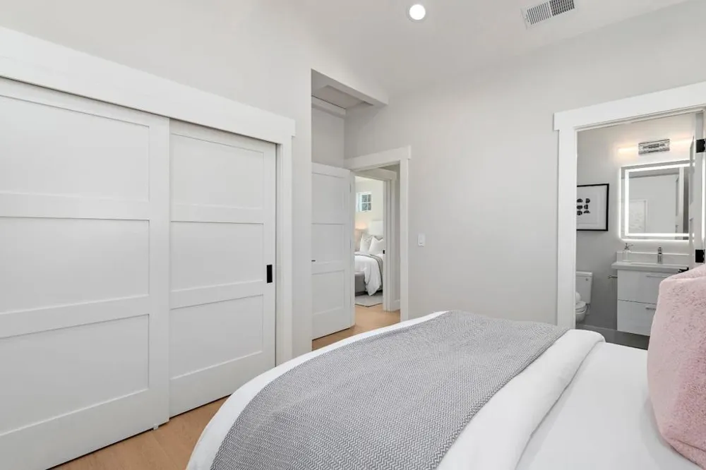 703 Partridge Avenue Menlo Park, CA 94025