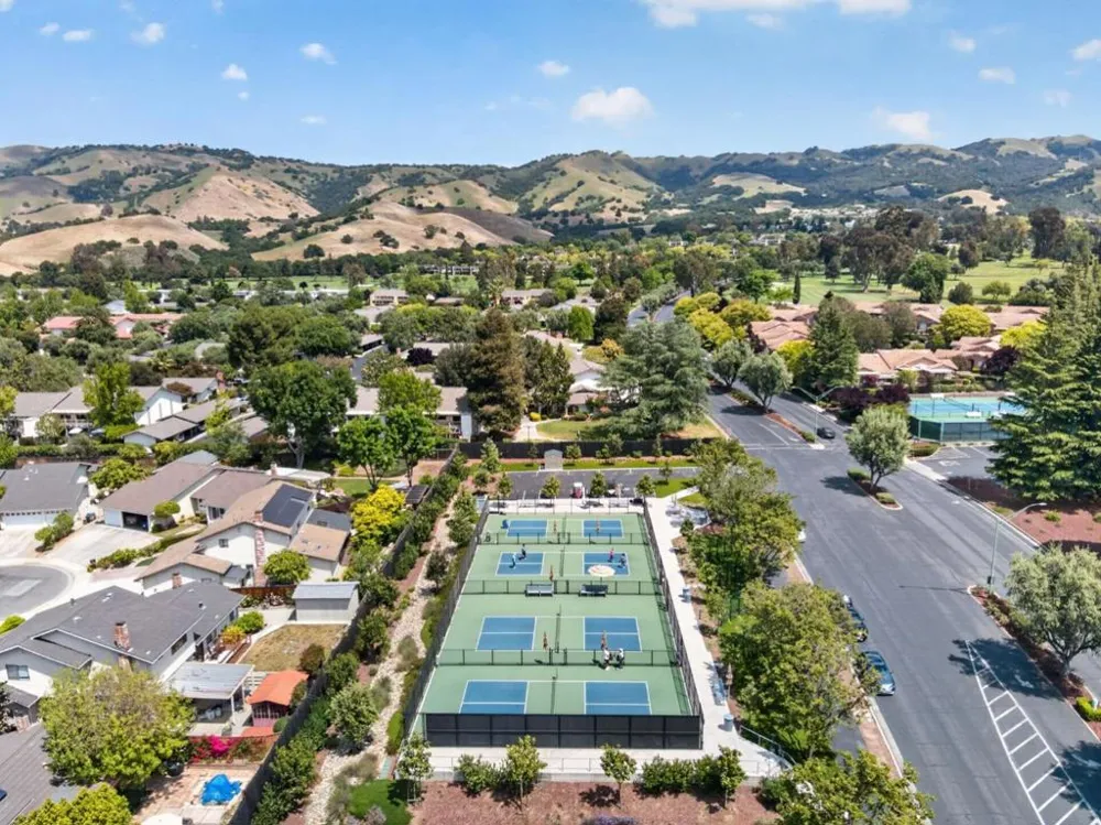 8718 Mccarty Ranch Drive San Jose, CA 95135