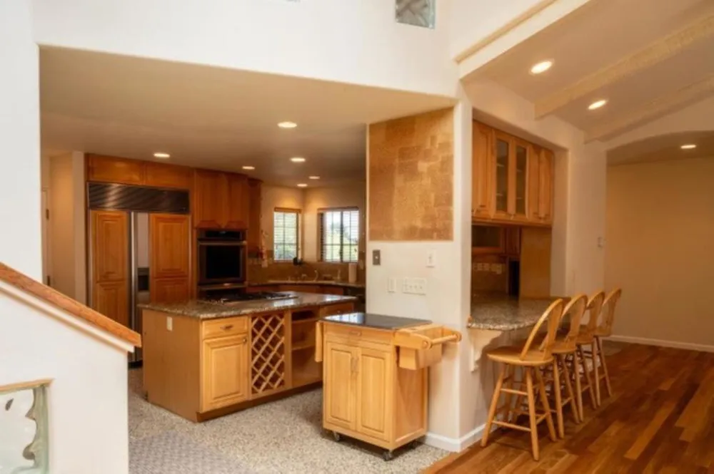 2001 Via Taormina Monterey, CA 93940