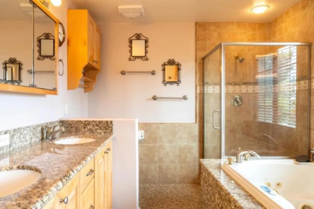 2001 Via Taormina Monterey, CA 93940