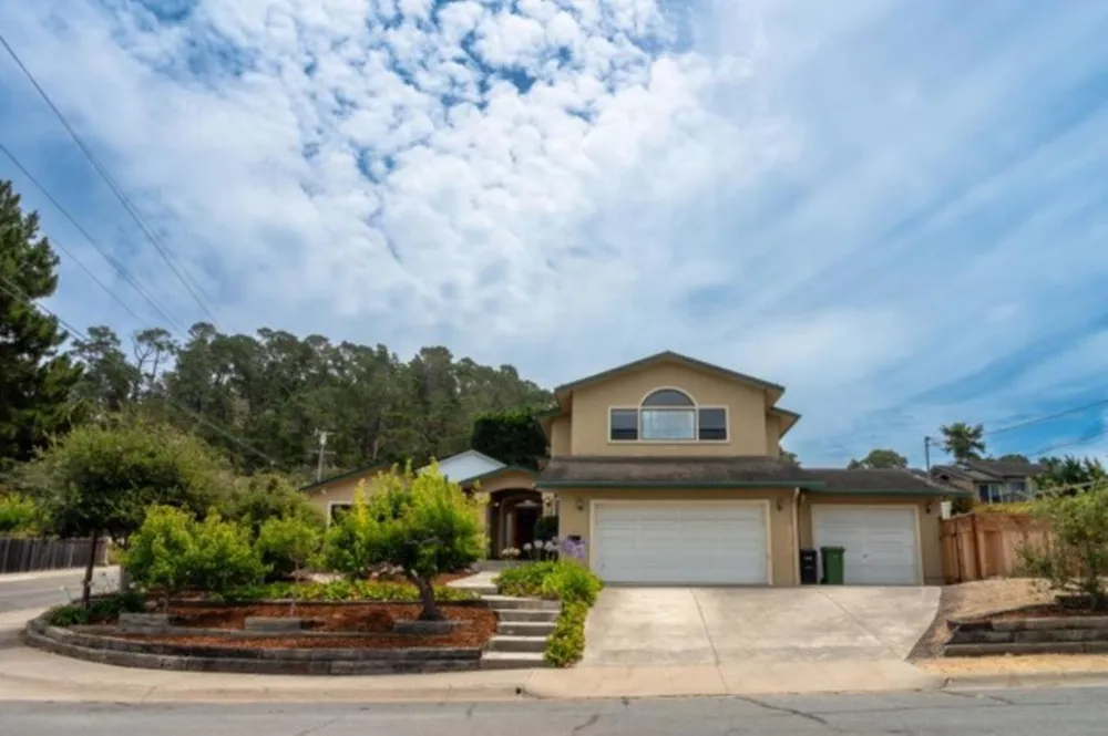 2001 Via Taormina Monterey, CA 93940