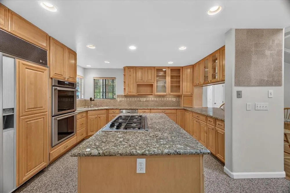 2001 Via Taormina Monterey, CA 93940