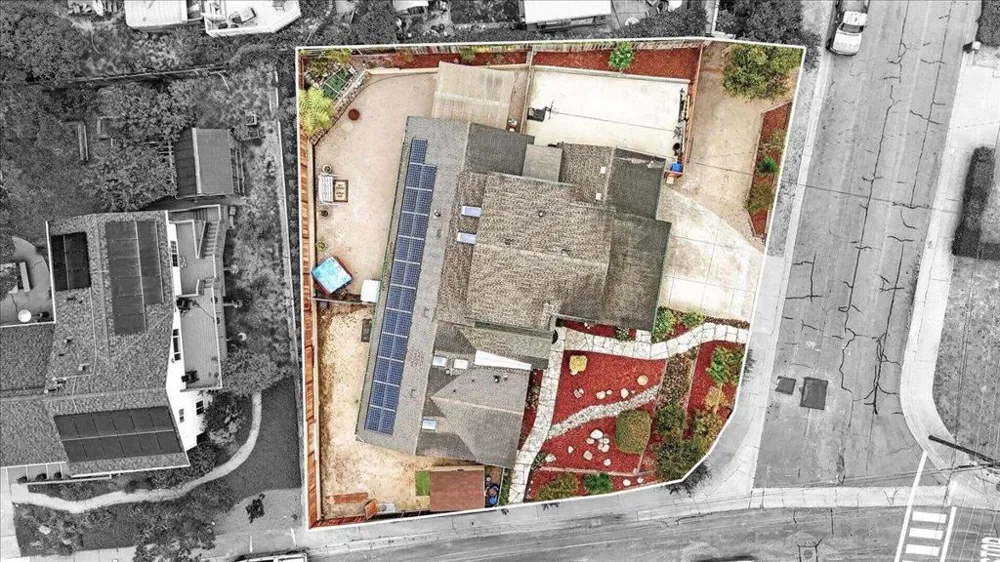 2001 Via Taormina Monterey, CA 93940