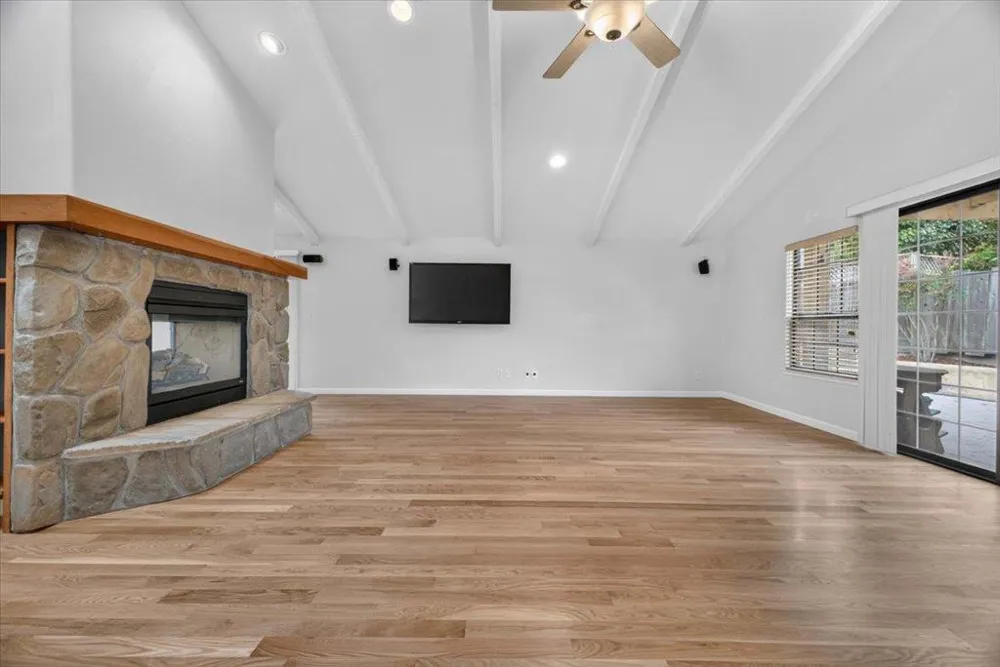 2001 Via Taormina Monterey, CA 93940