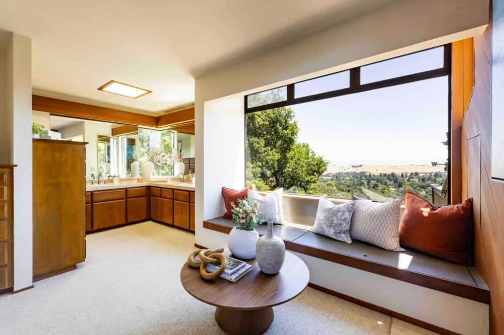 285 Escobar Road Portola Valley, CA 94028