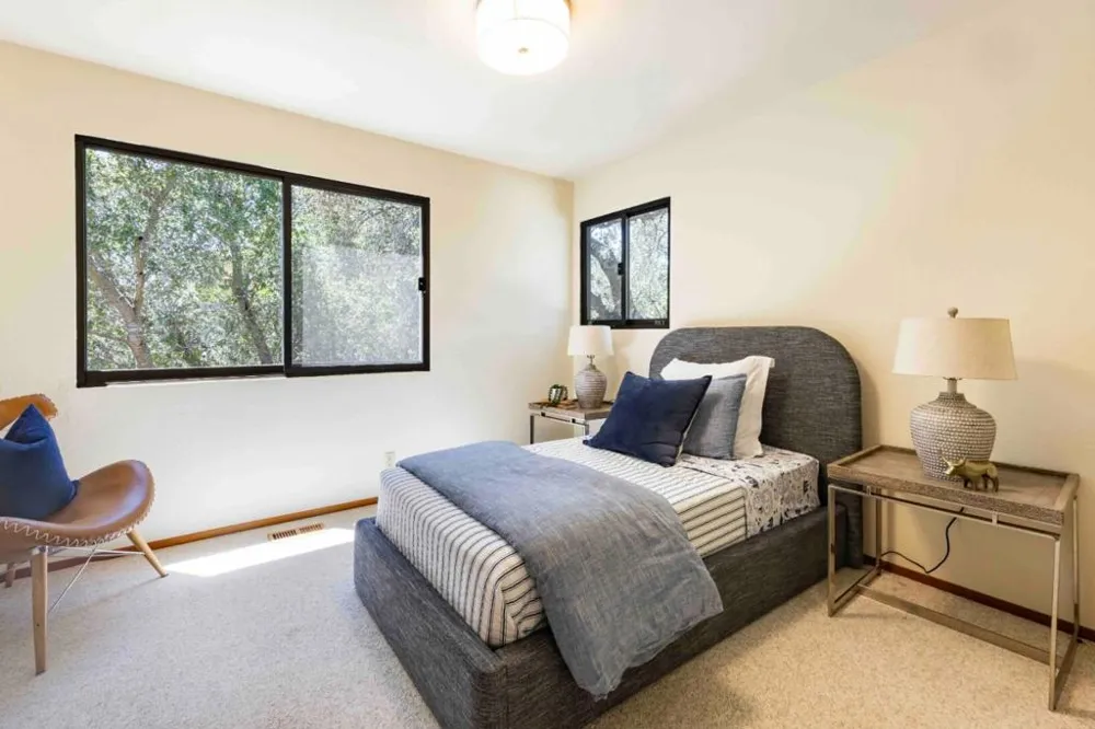 285 Escobar Road Portola Valley, CA 94028