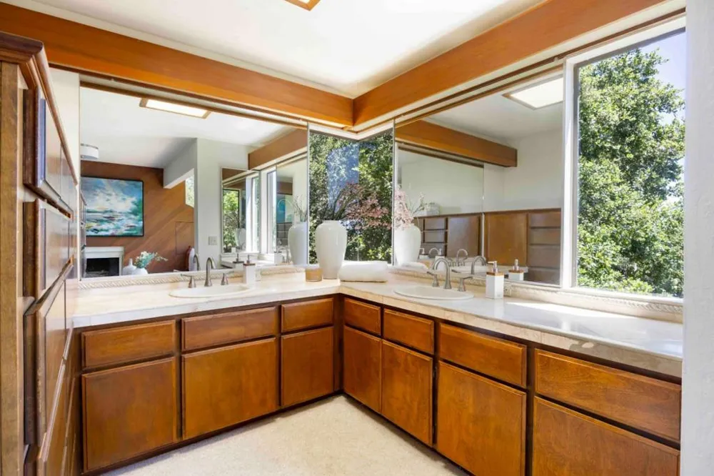 285 Escobar Road Portola Valley, CA 94028