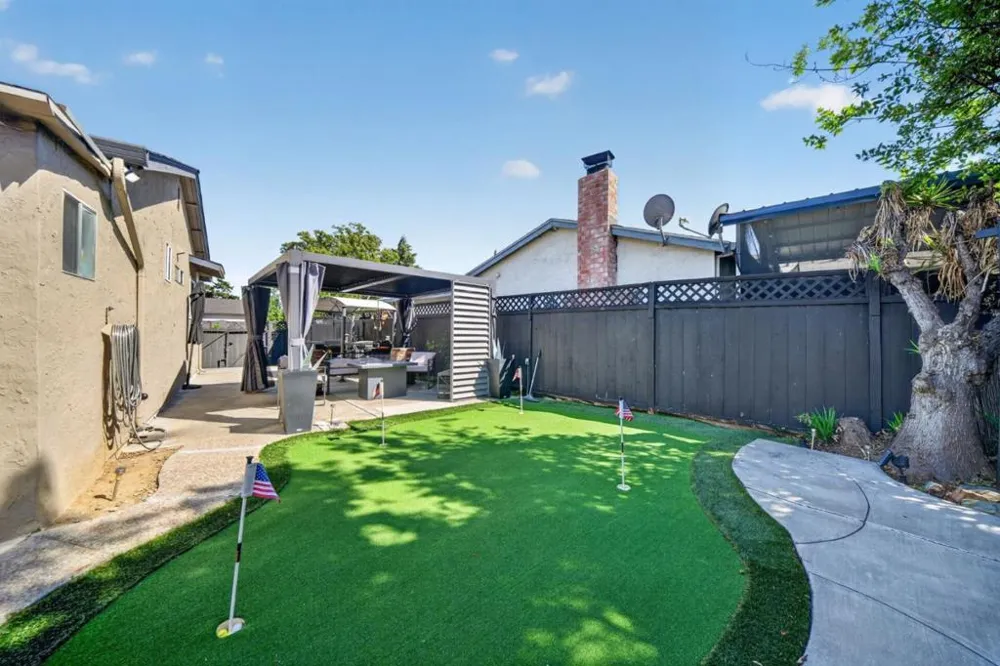 5175 Running Bear Court San Jose, CA 95136