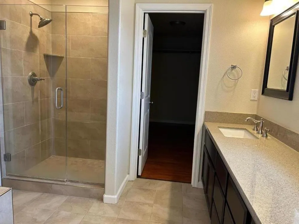 291 Slate Avenue Hollister, CA 95023
