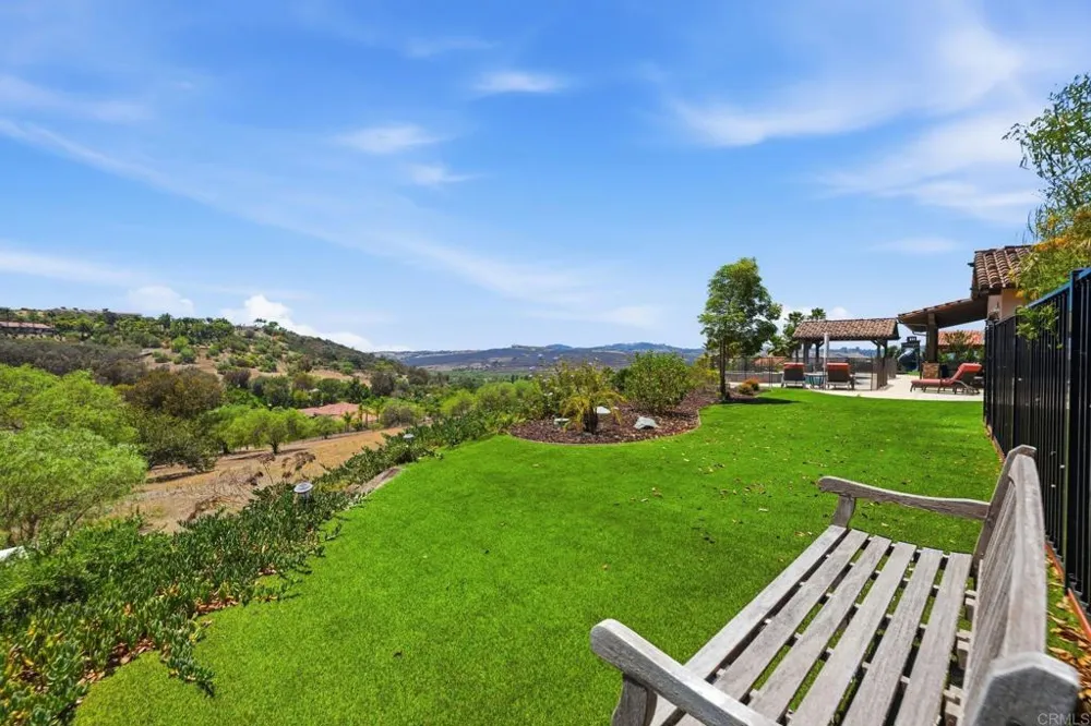 31463 Lake Vista Circle Bonsall, CA 92003