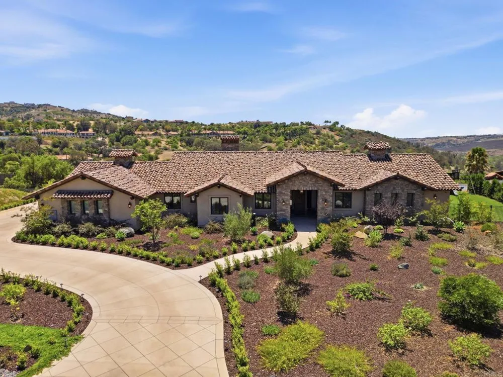 31463 Lake Vista Circle Bonsall, CA 92003