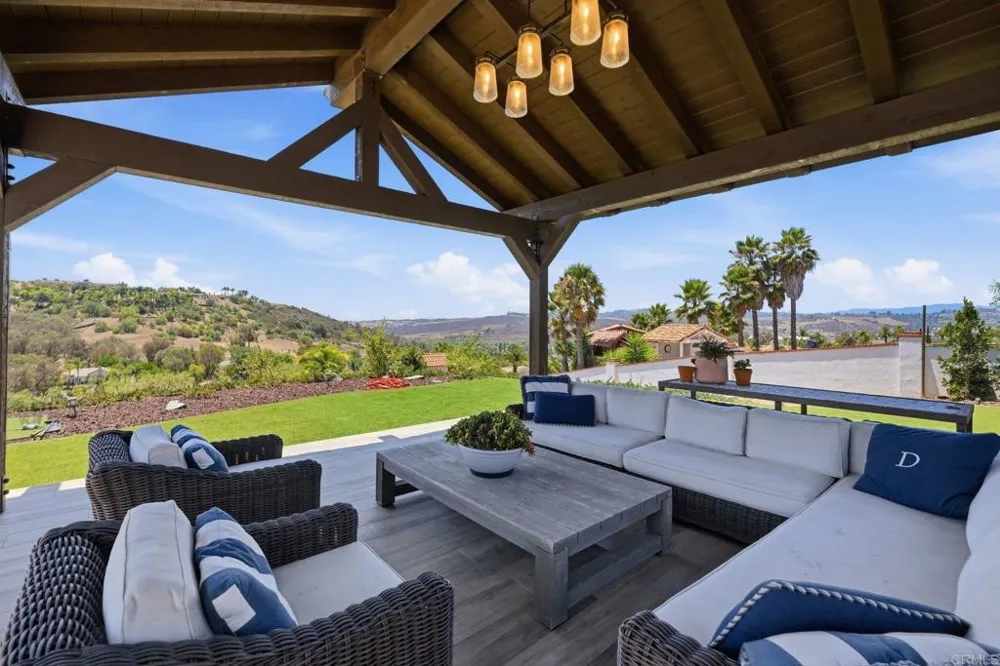 31463 Lake Vista Circle Bonsall, CA 92003