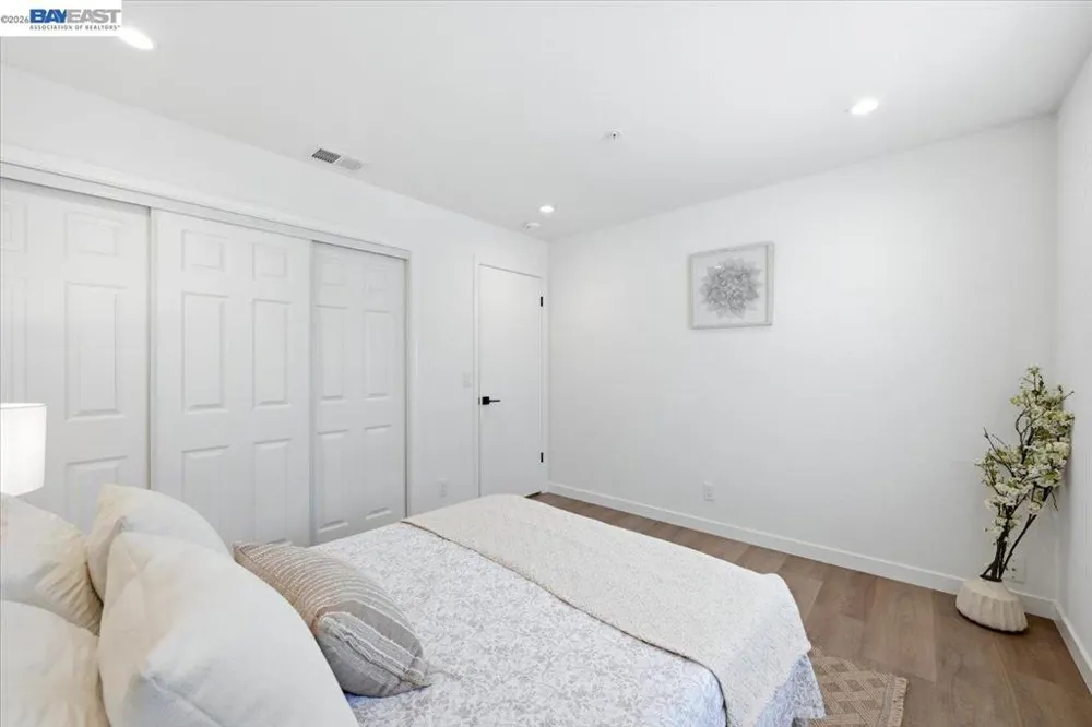 25164 COPA DEL ORO DR #201 Hayward, CA 94545