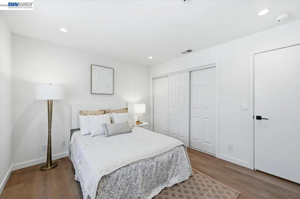 25164 COPA DEL ORO DR #201 Hayward, CA 94545