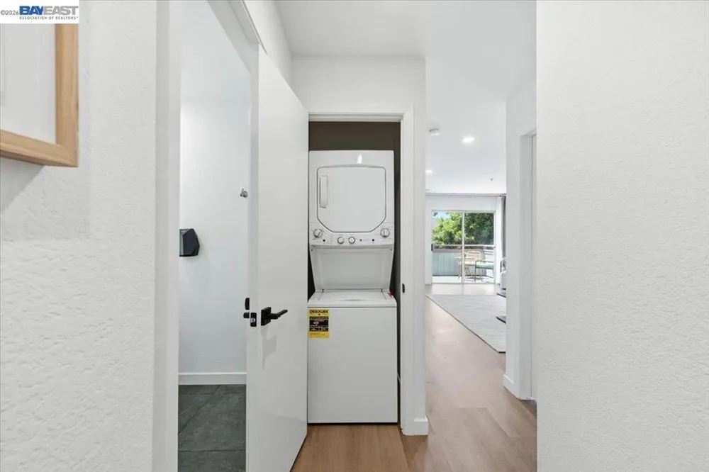 25164 COPA DEL ORO DR #201 Hayward, CA 94545