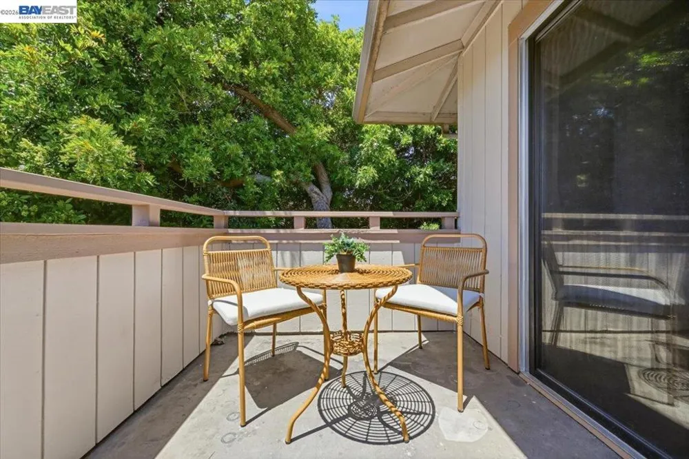 25164 COPA DEL ORO DR #201 Hayward, CA 94545