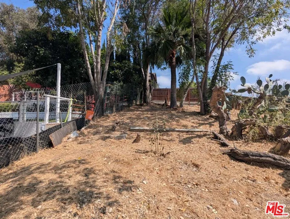 4787 Huntington Drive Los Angeles, CA 90032