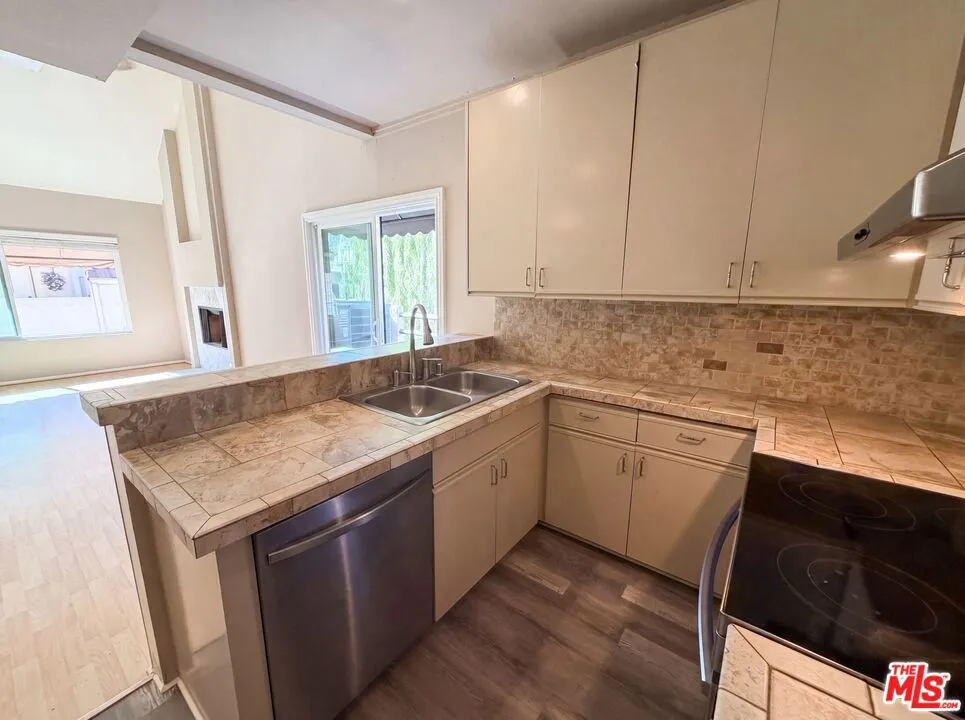 87 Pearl Laguna Niguel, CA 92677