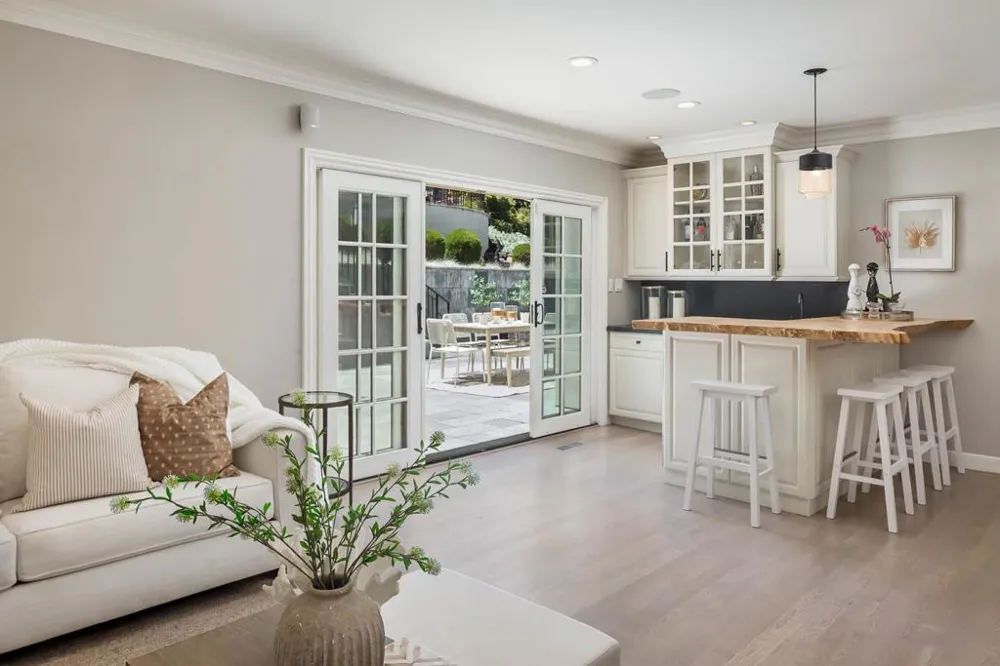 433 El Centro Road Hillsborough, CA 94010