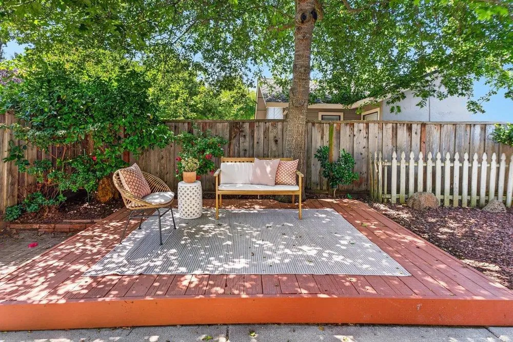 238 Brookhaven Lane Watsonville, CA 95076