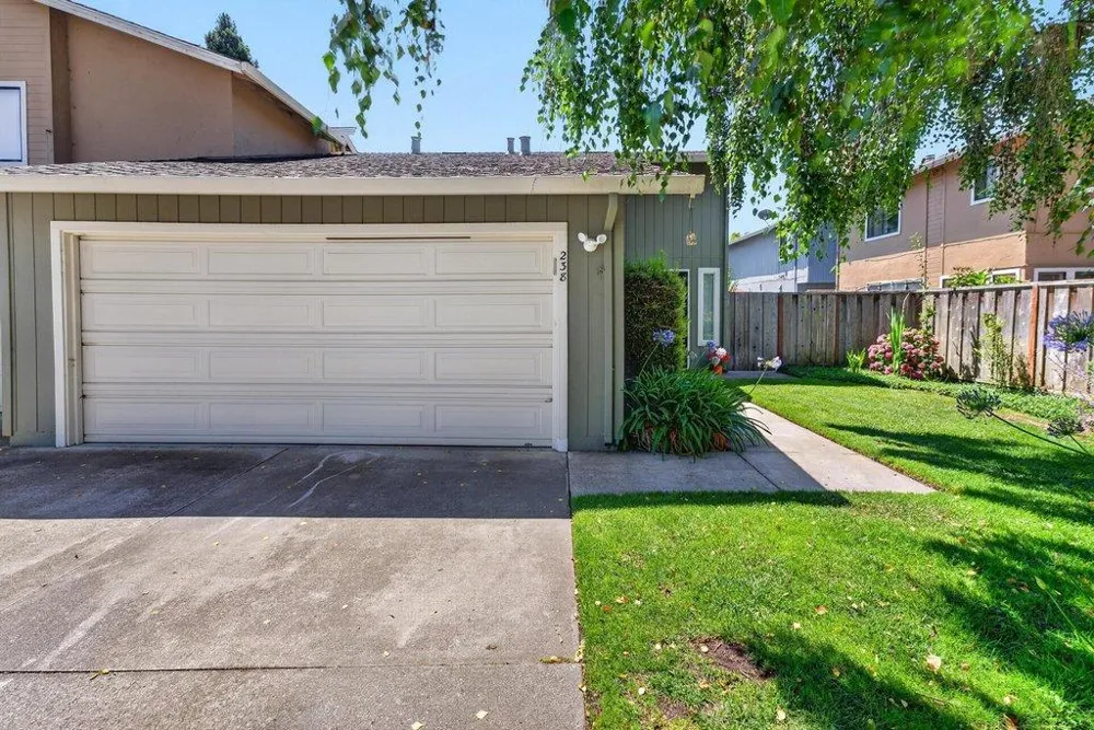 238 Brookhaven Lane Watsonville, CA 95076