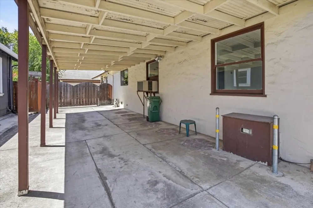 353 West Court San Jose, CA 95116