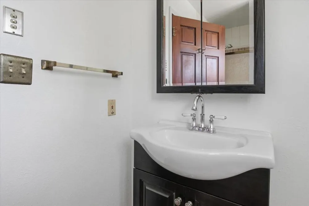 353 West Court San Jose, CA 95116