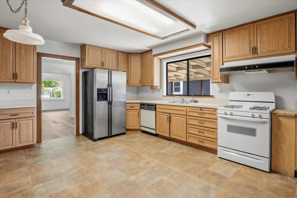 353 West Court San Jose, CA 95116